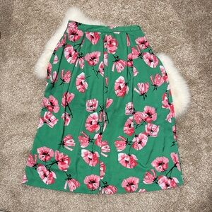 (Like New) Who What Wear Green Floral Pleated Midi Skirt with Pink Blooms Size 6